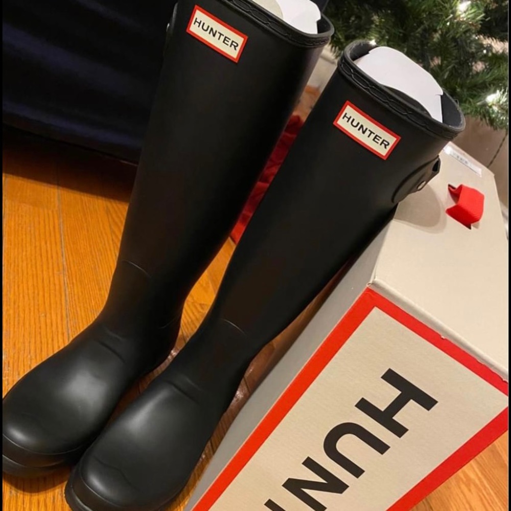 Brand new Hunter Original Tall Black Boots size 8
